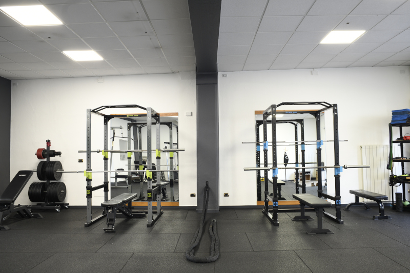 Studio con personal trainer, fisioterapista, osteopata e nutrizionista a Gavirate (Varese)